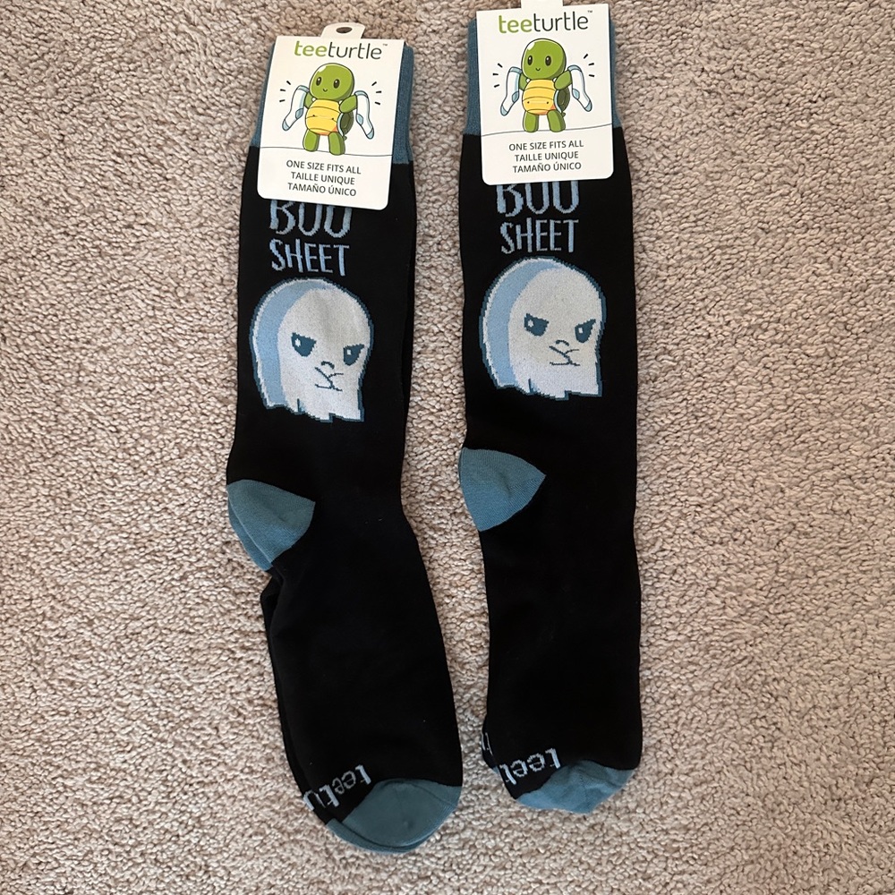 NWT Boo Sheet! socks